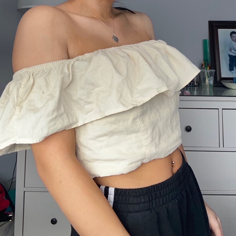 American Eagle off the shoulder crop top!!
